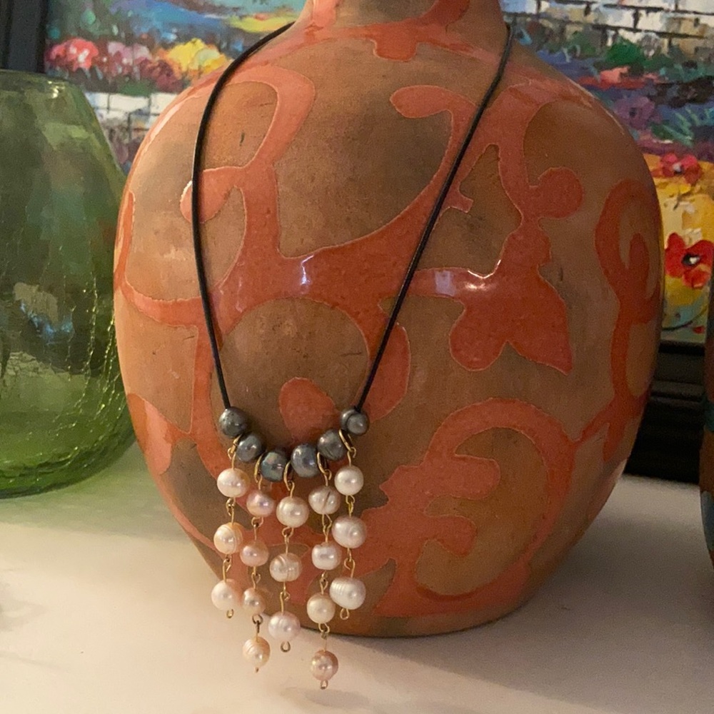 Leather and Freshwater Pearl Necklace